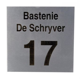Nummergravure op inoxplaatje gebrand